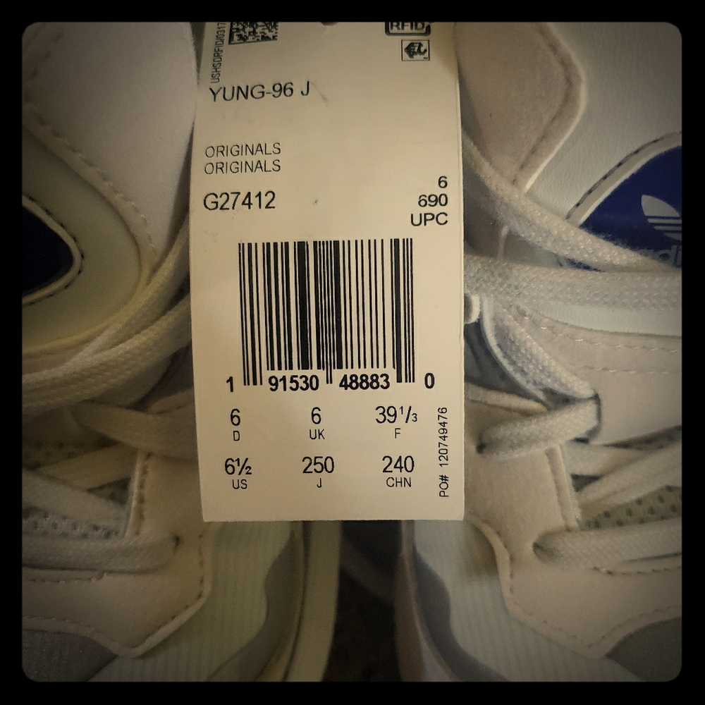 Adidas yung 96